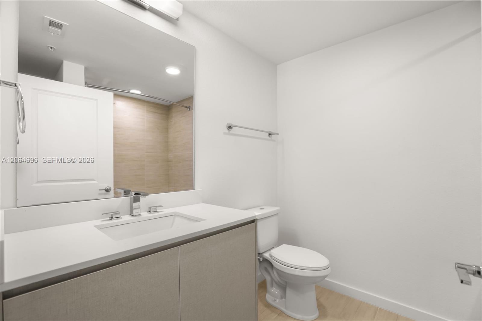 5563 Millenia Park Boulevard 225 Property Photo 25