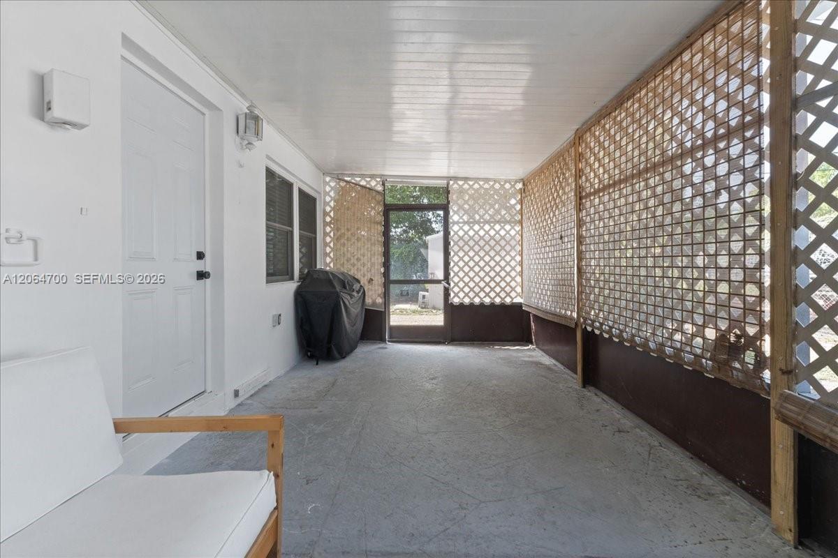 3820 Nw 5th Street Property Photo 18