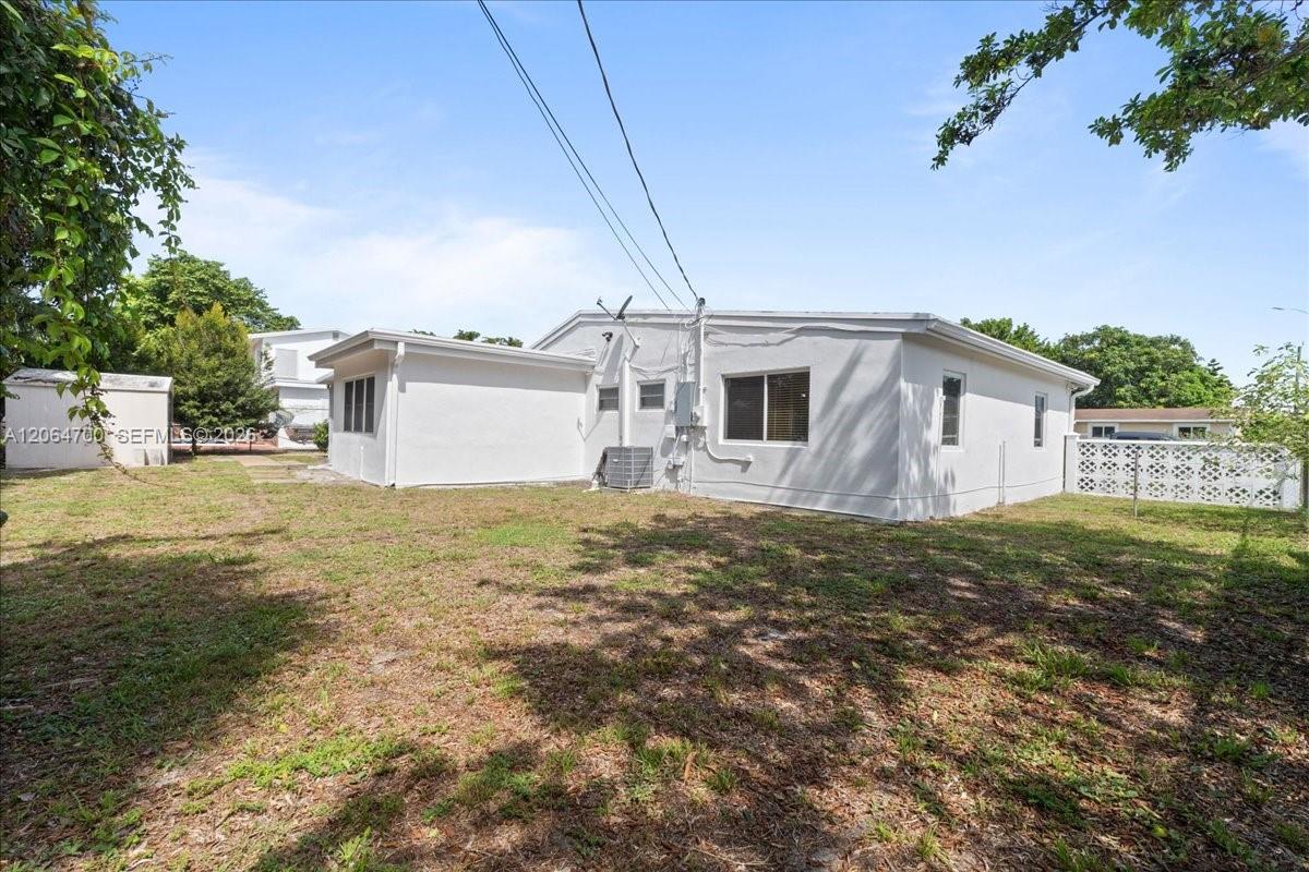 3820 Nw 5th Street Property Photo 19