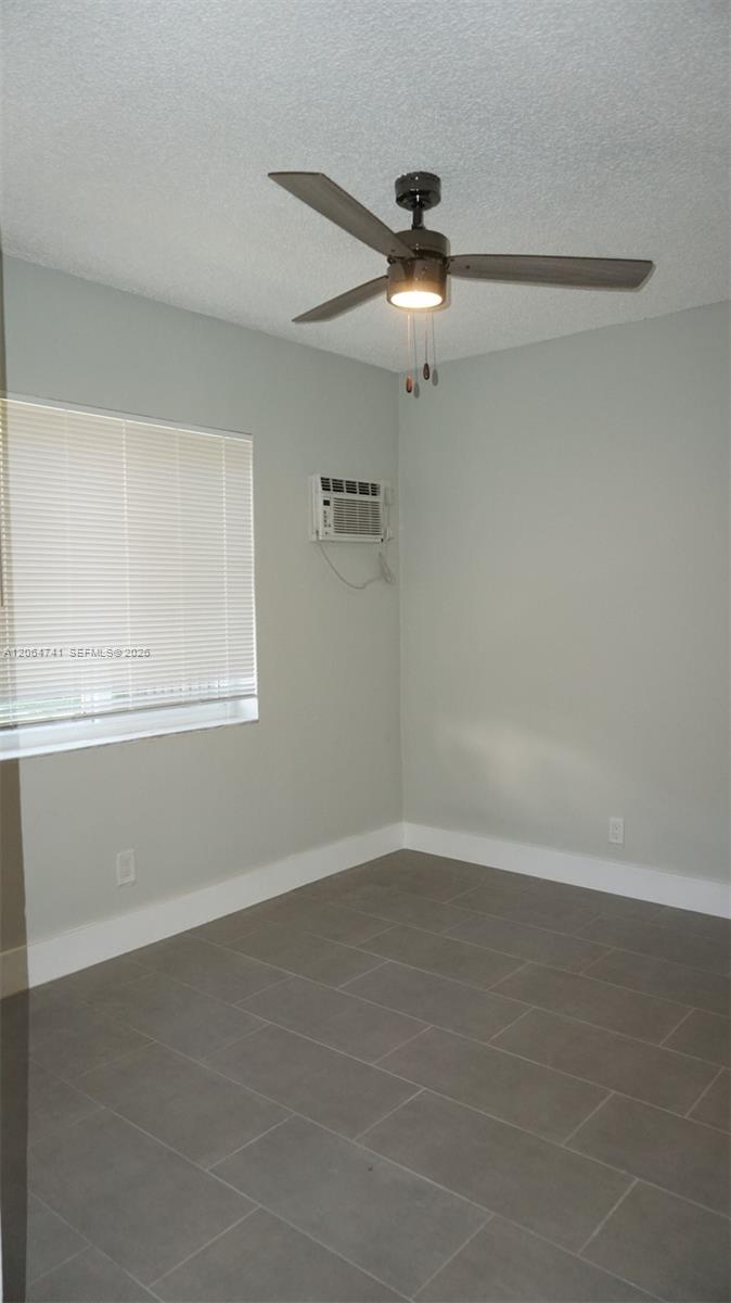 808 Sw 14th Terrace 4 Property Photo 11