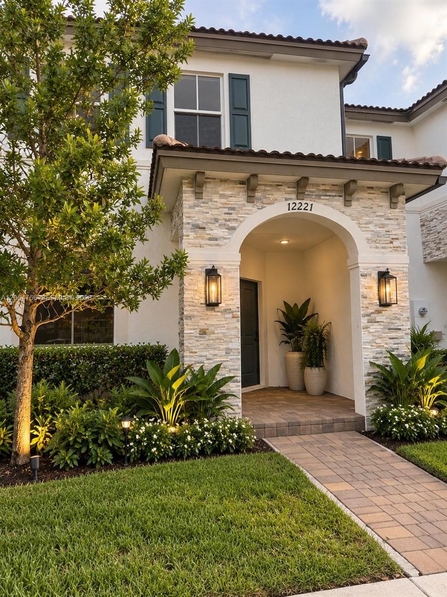 A12064766 Property Photo 1