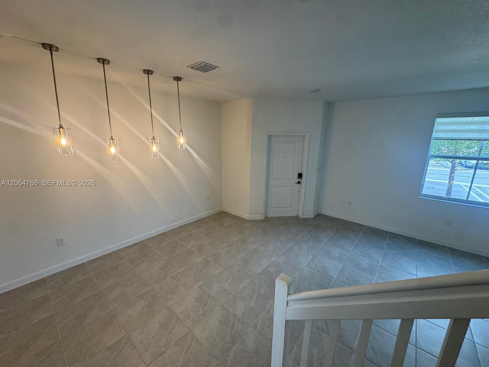 A12064766 Property Photo 2