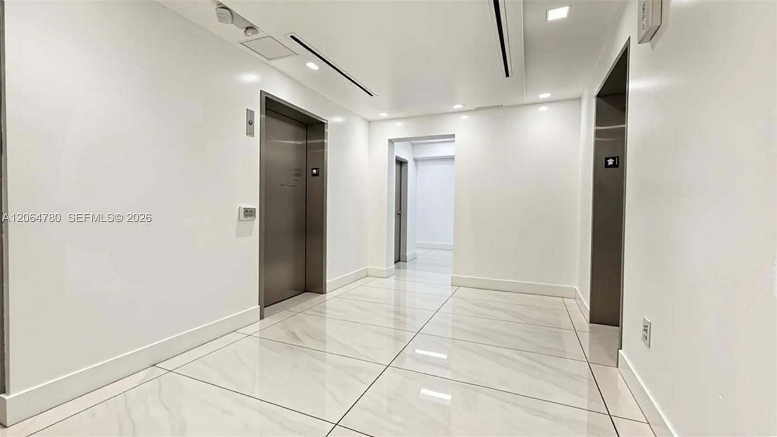 2500 Hollywood Boulevard 311 Property Photo 7