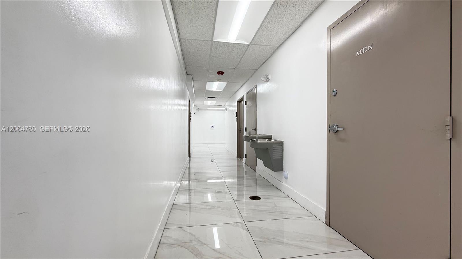 2500 Hollywood Boulevard 311 Property Photo 9