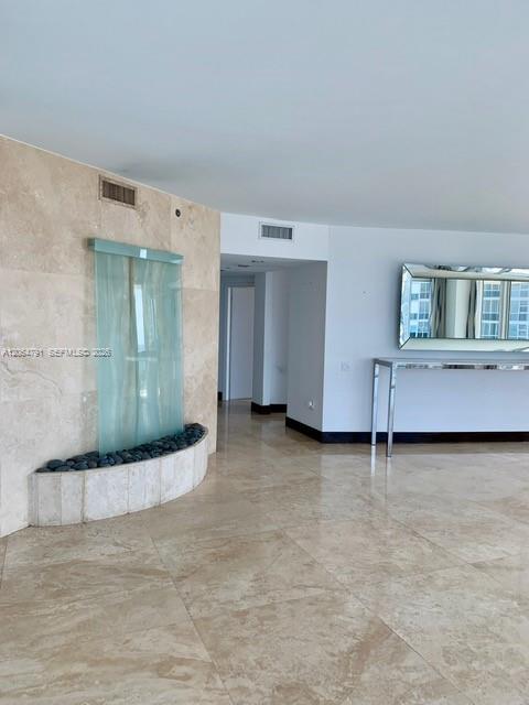 450 Alton Road 2207 Property Photo 4