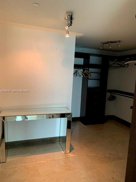 450 Alton Road 2207 Property Photo 16