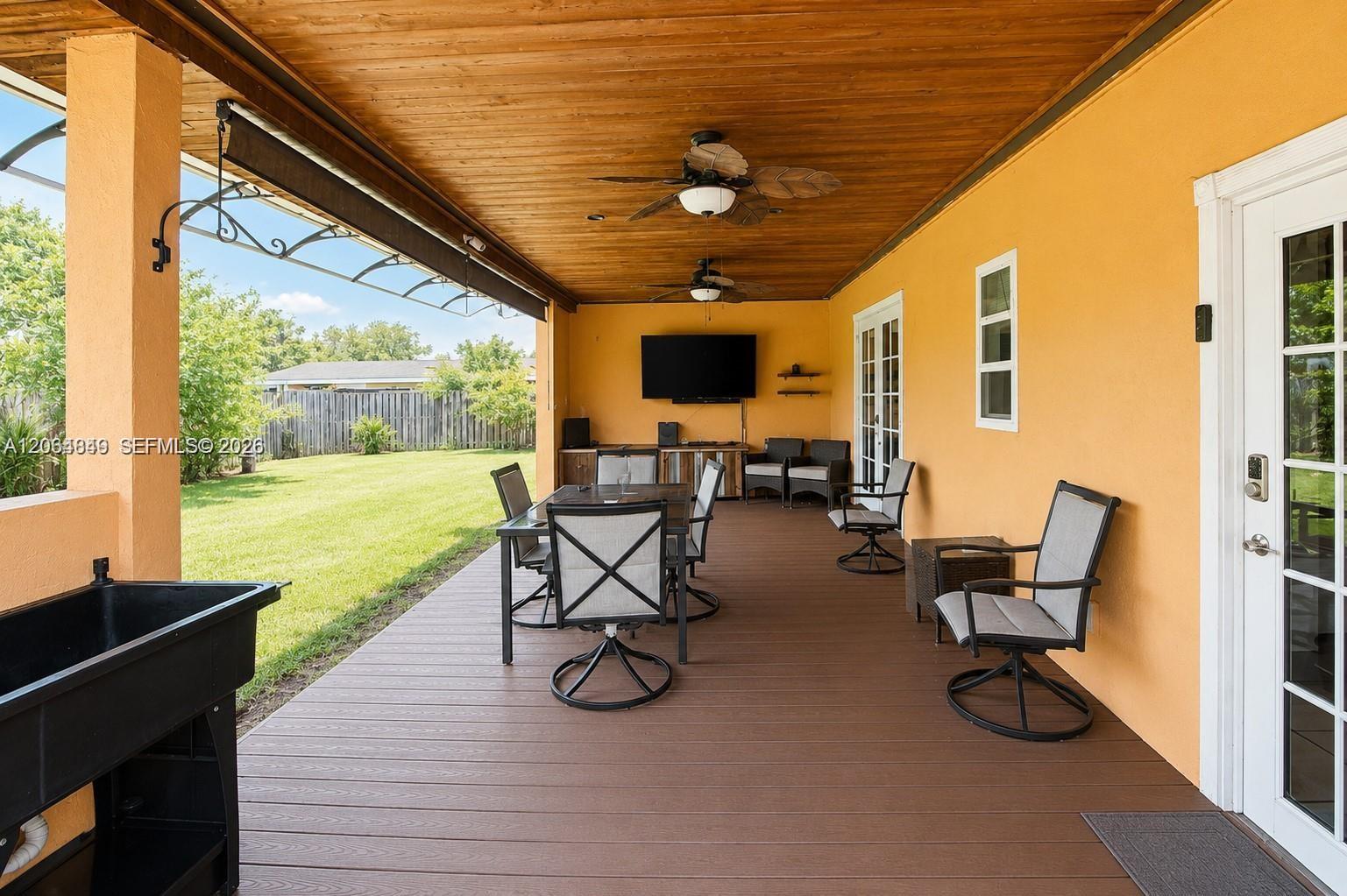 A12064849 Property Photo 17