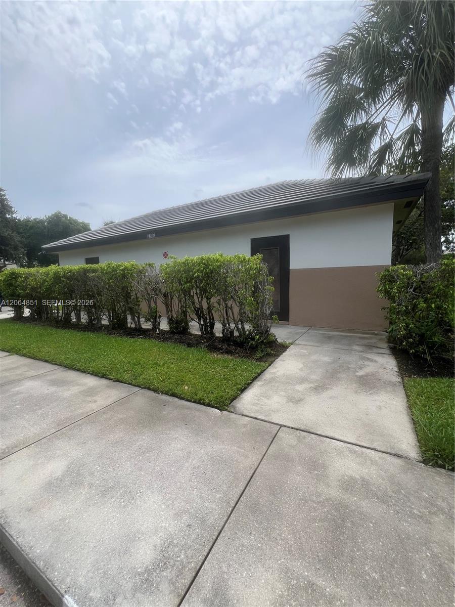 9855 Westview Drive 717 Property Photo 27