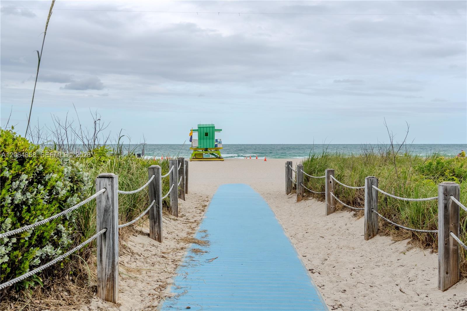 401 Ocean Drive 222 (with Parking) Property Photo 1