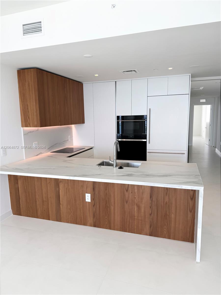 1400 Biscayne Boulevard 3603 Property Photo 7