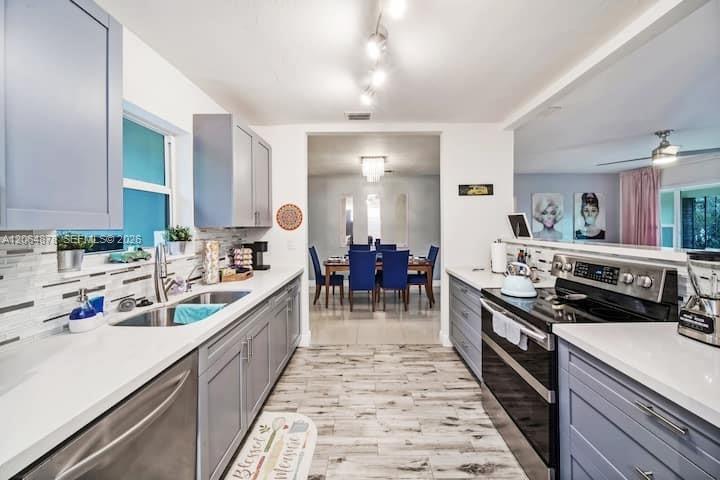 A12064878 Property Photo 7