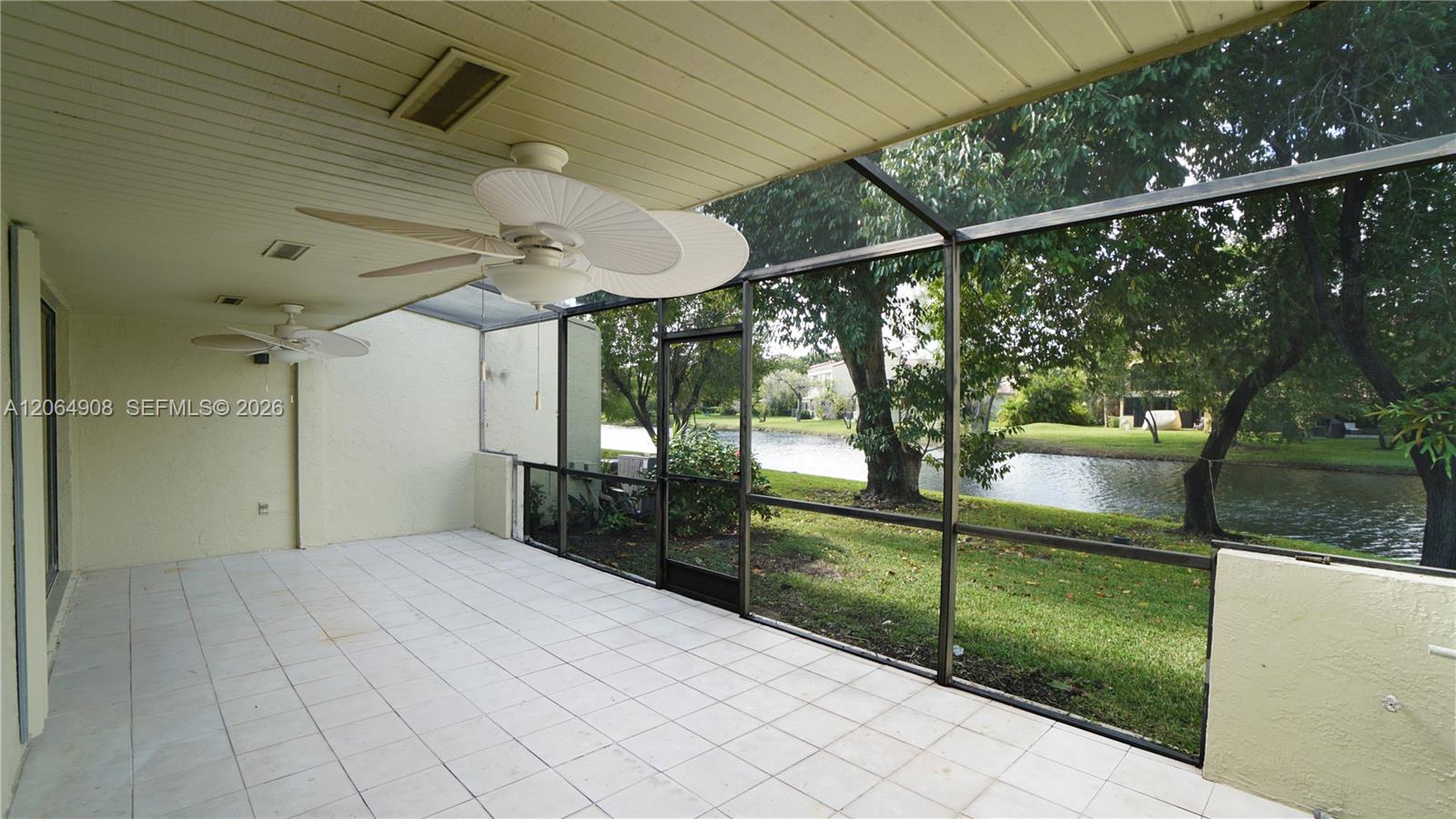 3823 Estepona Avenue Property Photo 13