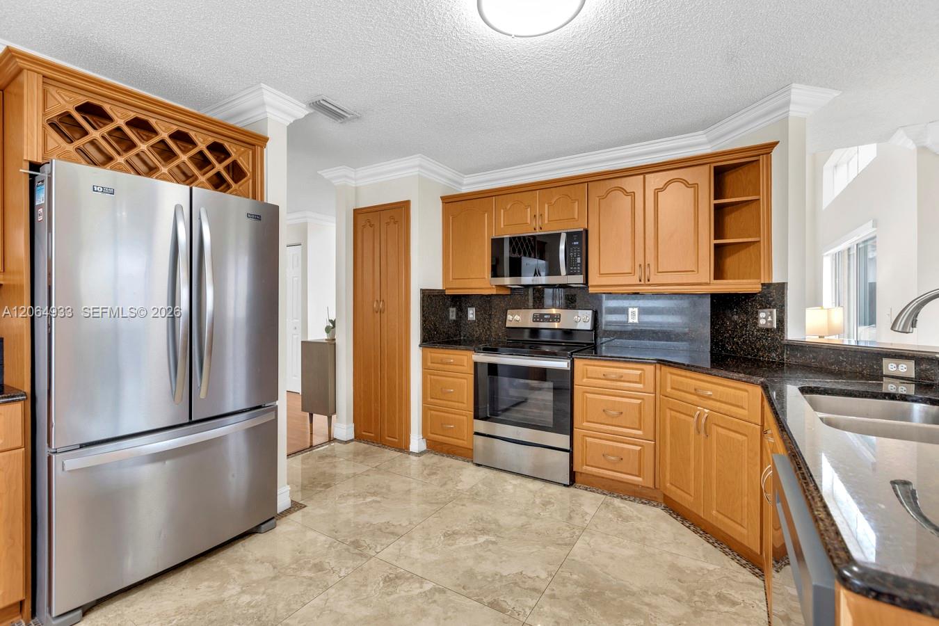 1853 Sw 176th Way Property Photo 11