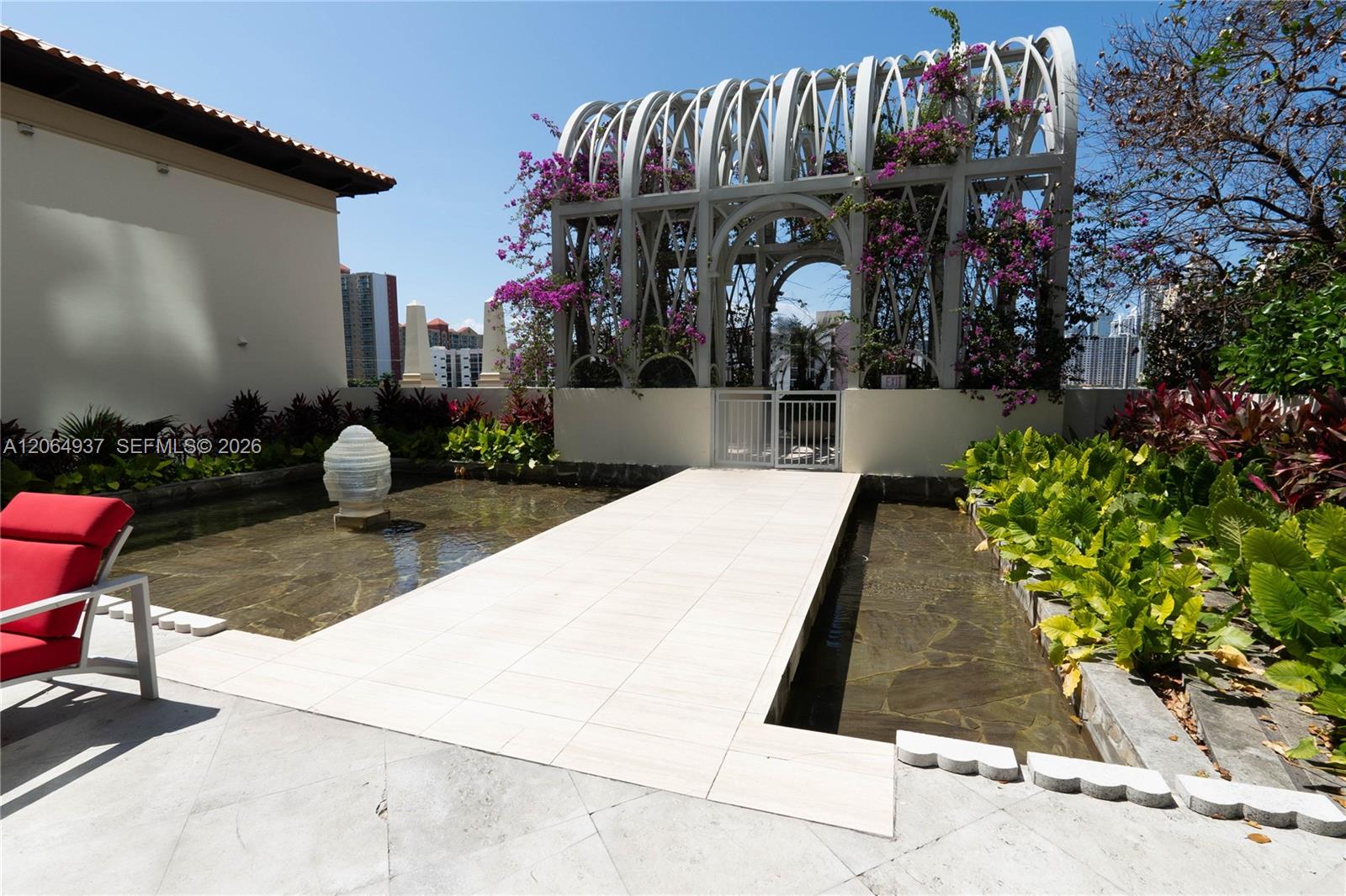 150 Sunny Isles Boulevard 1-th403 Property Photo 20
