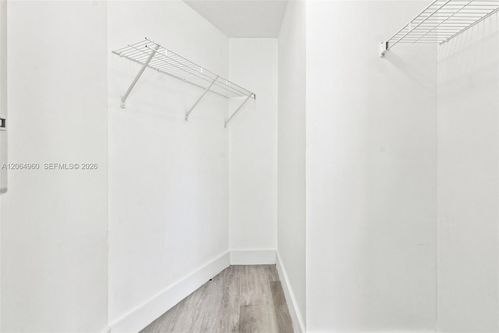 121 Ne 34th Street 2409 Property Photo 23