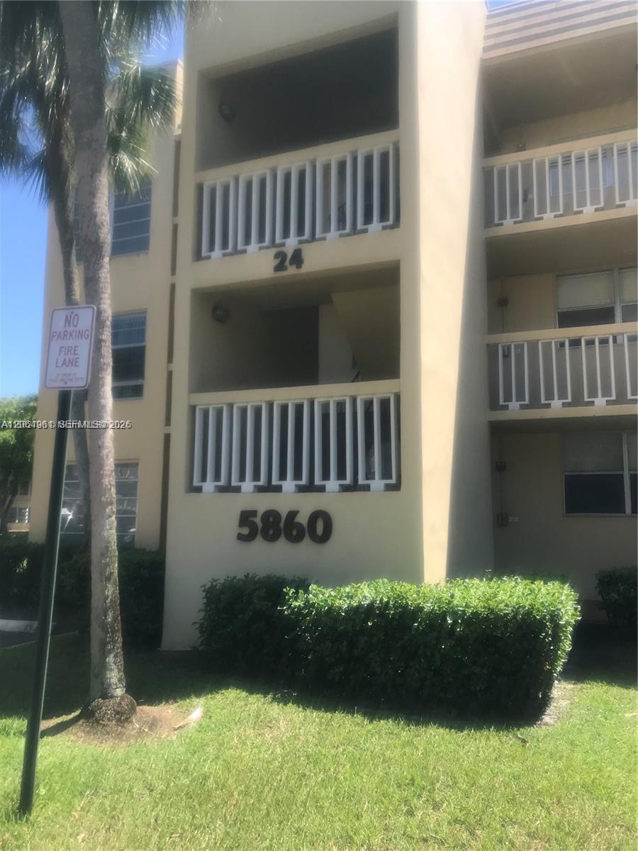 A12064961 Property Photo 2