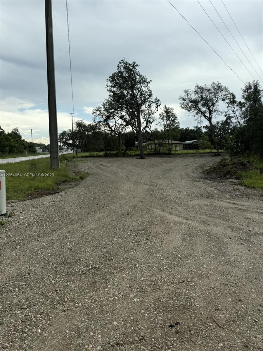 4732 Kenilworth Boulevard Property Photo 2