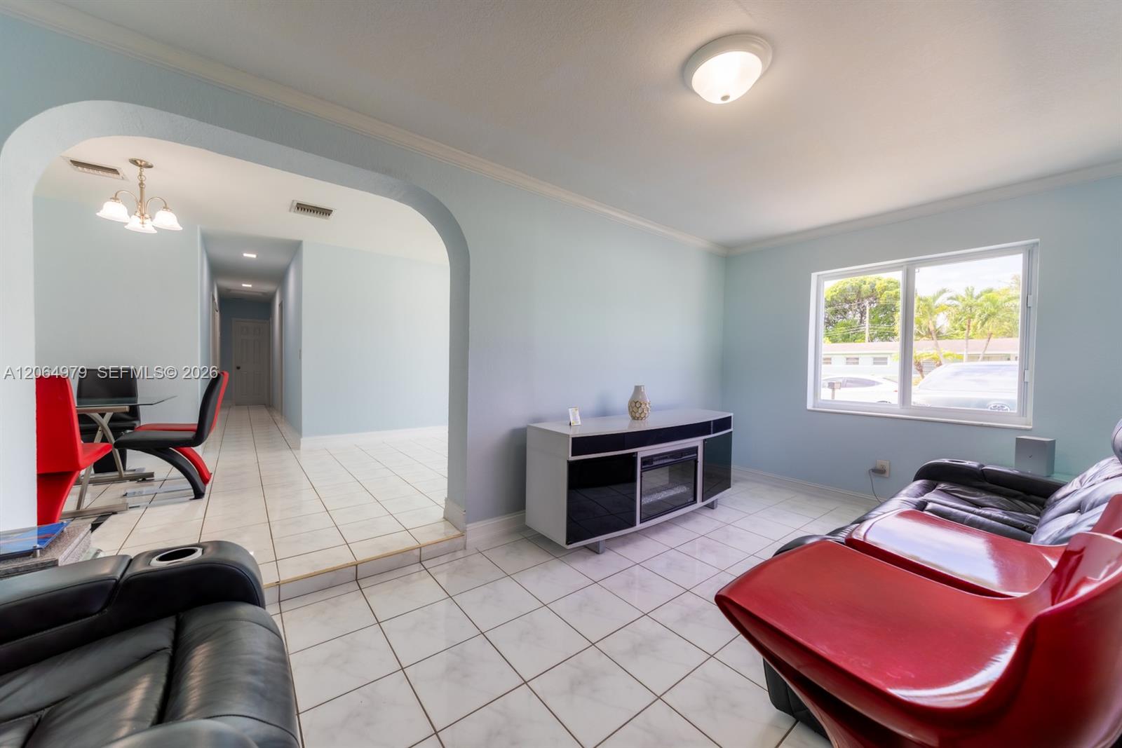 3331 Nw 177th Terrace Property Photo 2