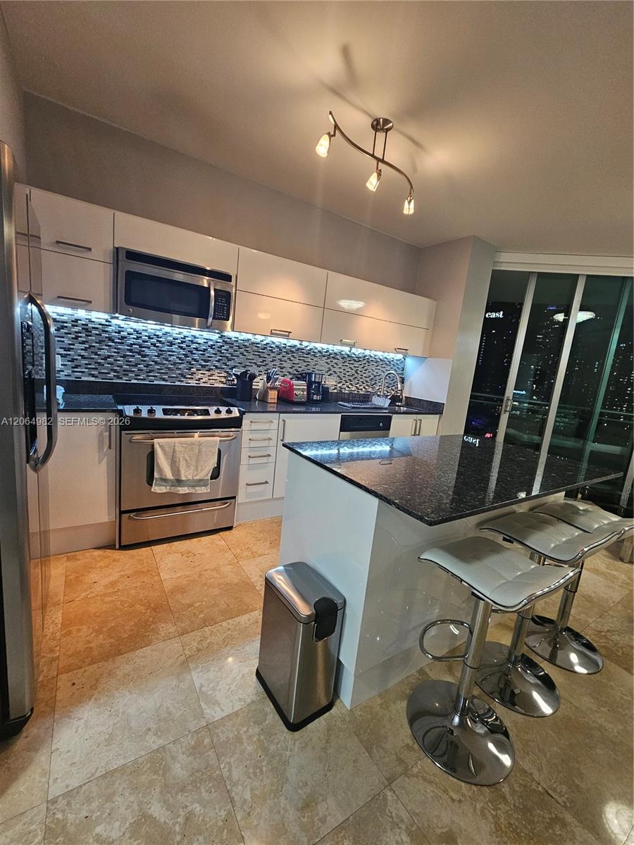 350 S Miami Avenue 2714 Property Photo 22