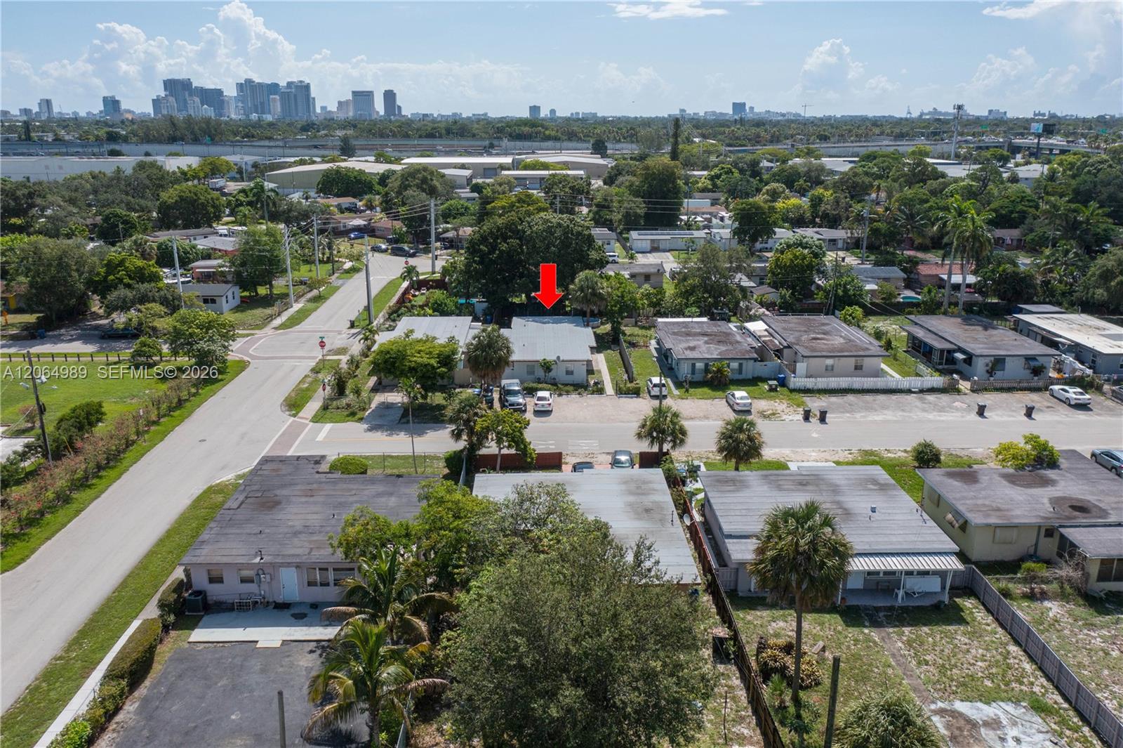 1004 Sw 24th Avenue Property Photo 2