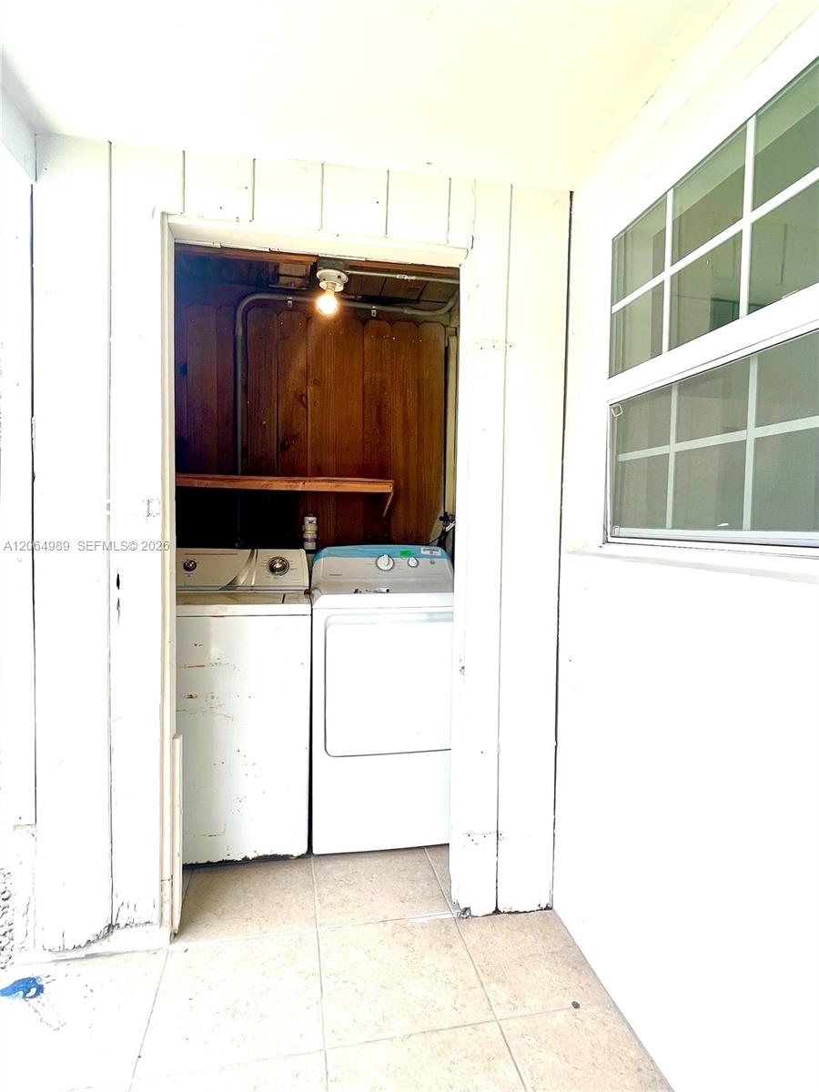 1004 Sw 24th Avenue Property Photo 30
