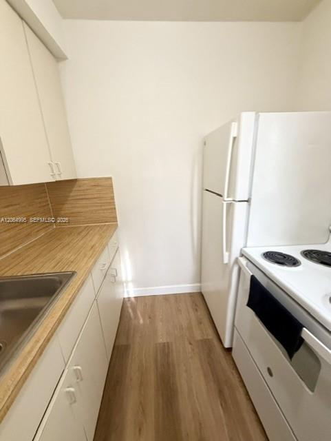 1010 E Ponce De Leon Boulevard 3 Property Photo 4