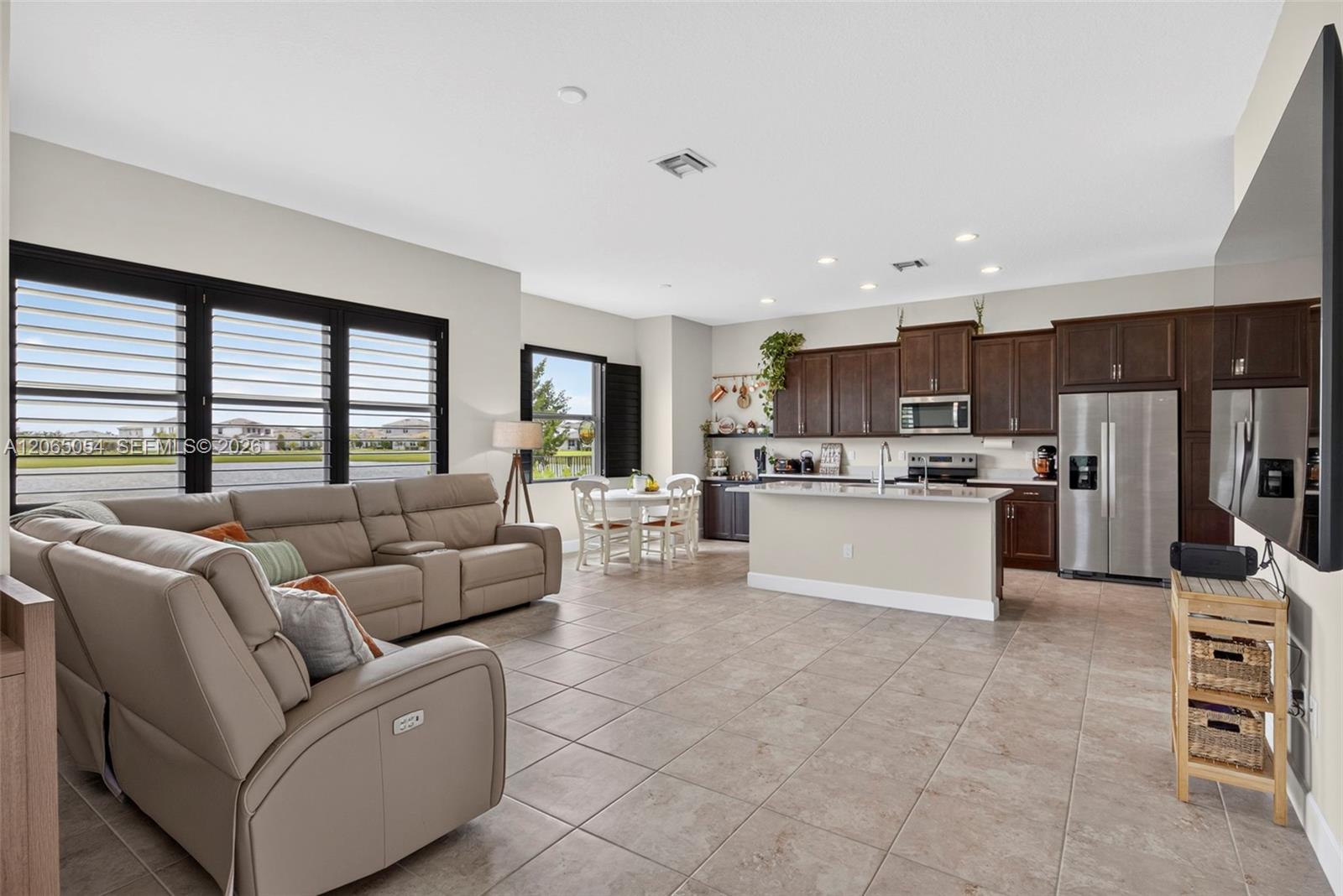 5691 Bristlecone Commoms Property Photo 6