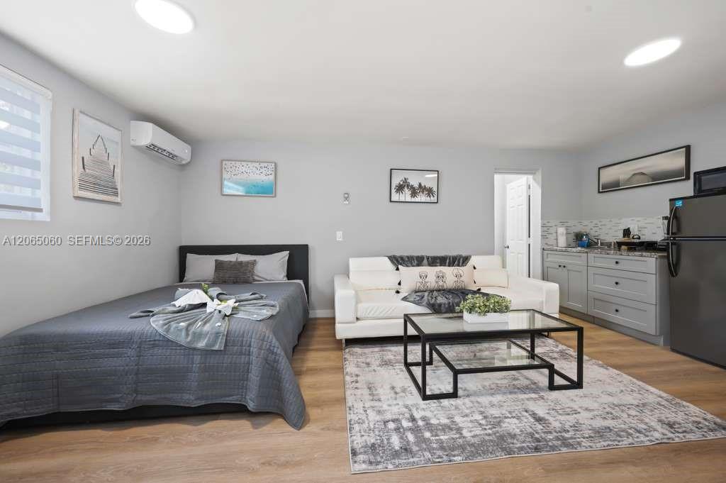 213 Columbus Parkway 2 Property Photo 1