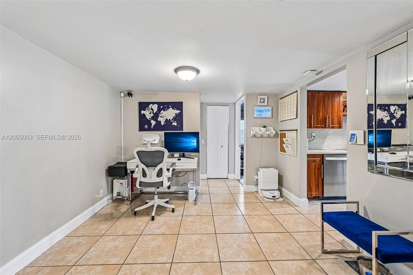 2830 Riverside Drive 103-3 Property Photo 17