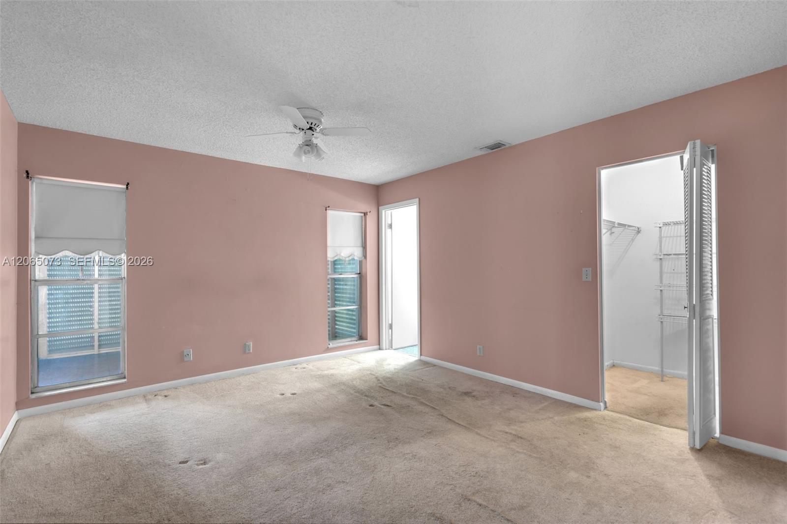7235 Pine Bluff Drive Property Photo 12
