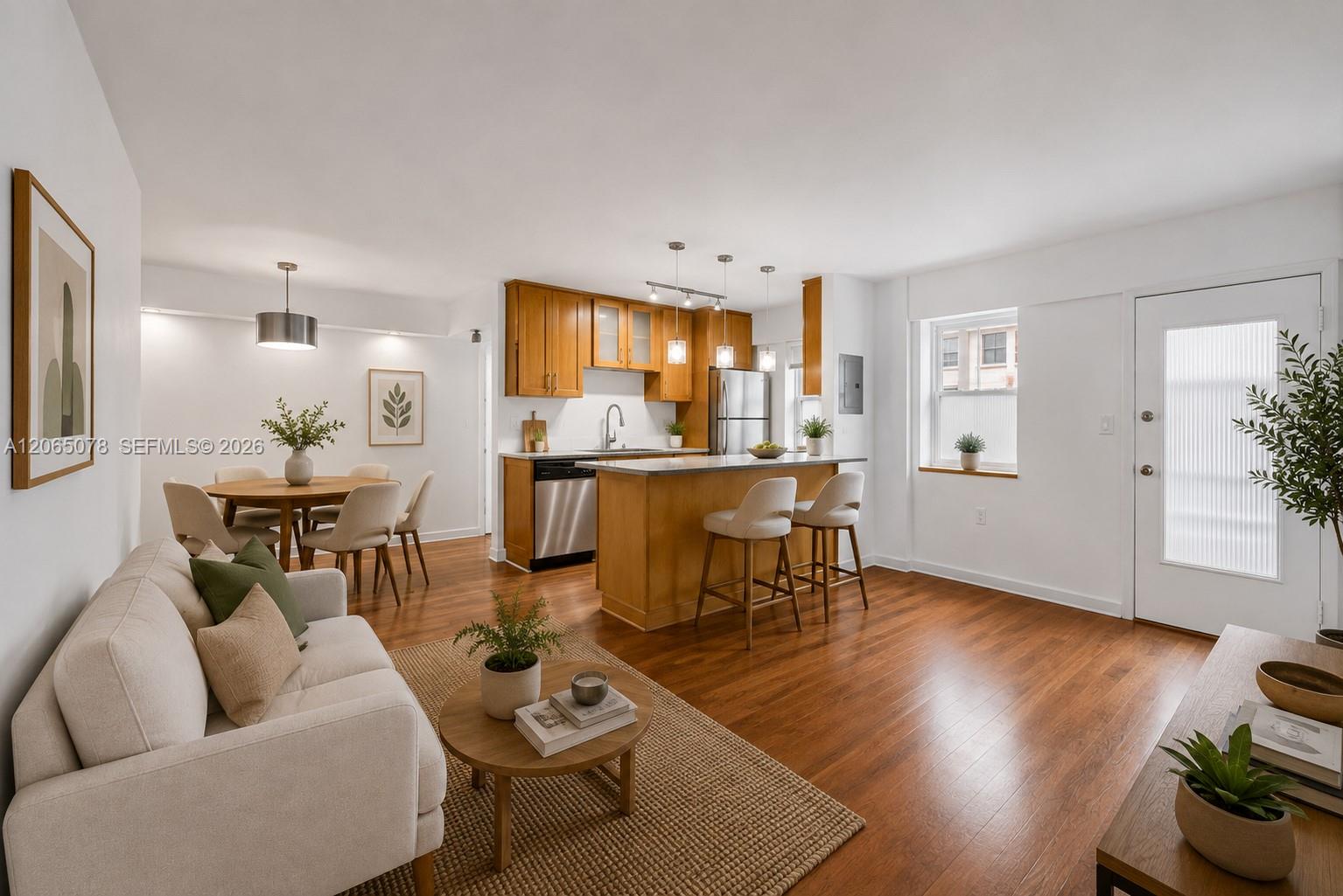 1545 Euclid Avenue 3c Property Photo 2