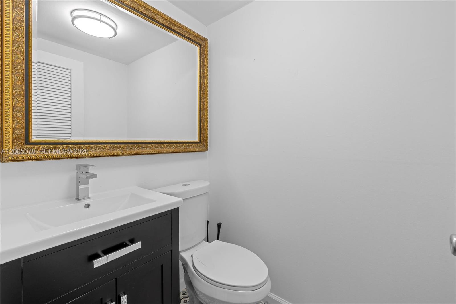 1545 Euclid Avenue 3c Property Photo 10