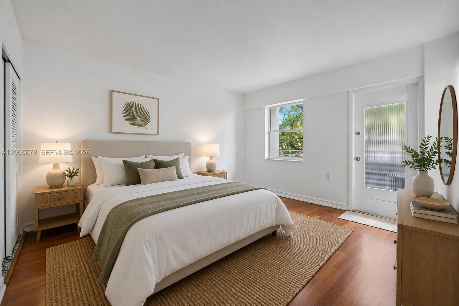 1545 Euclid Avenue 3c Property Photo 13