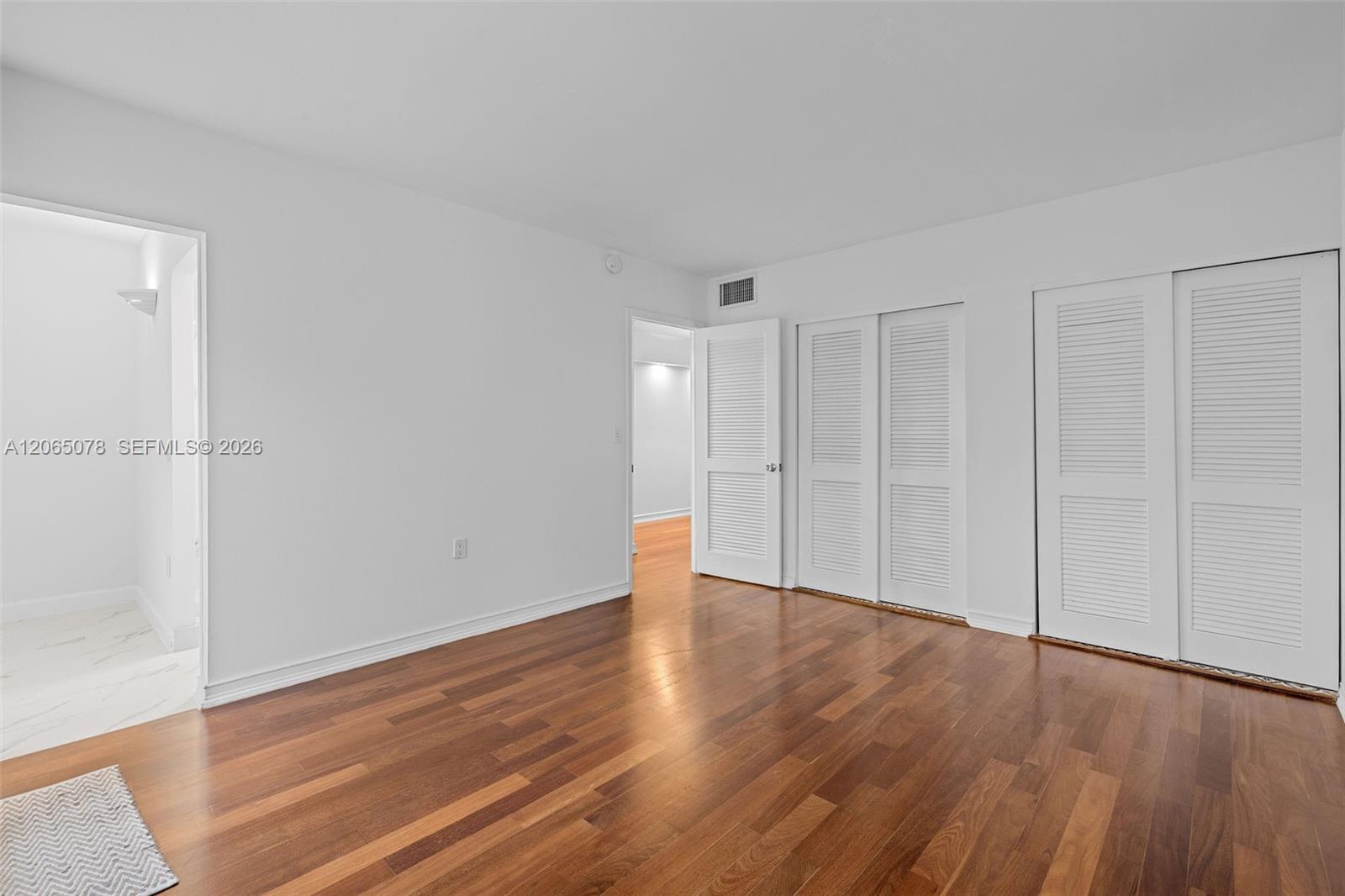1545 Euclid Avenue 3c Property Photo 16