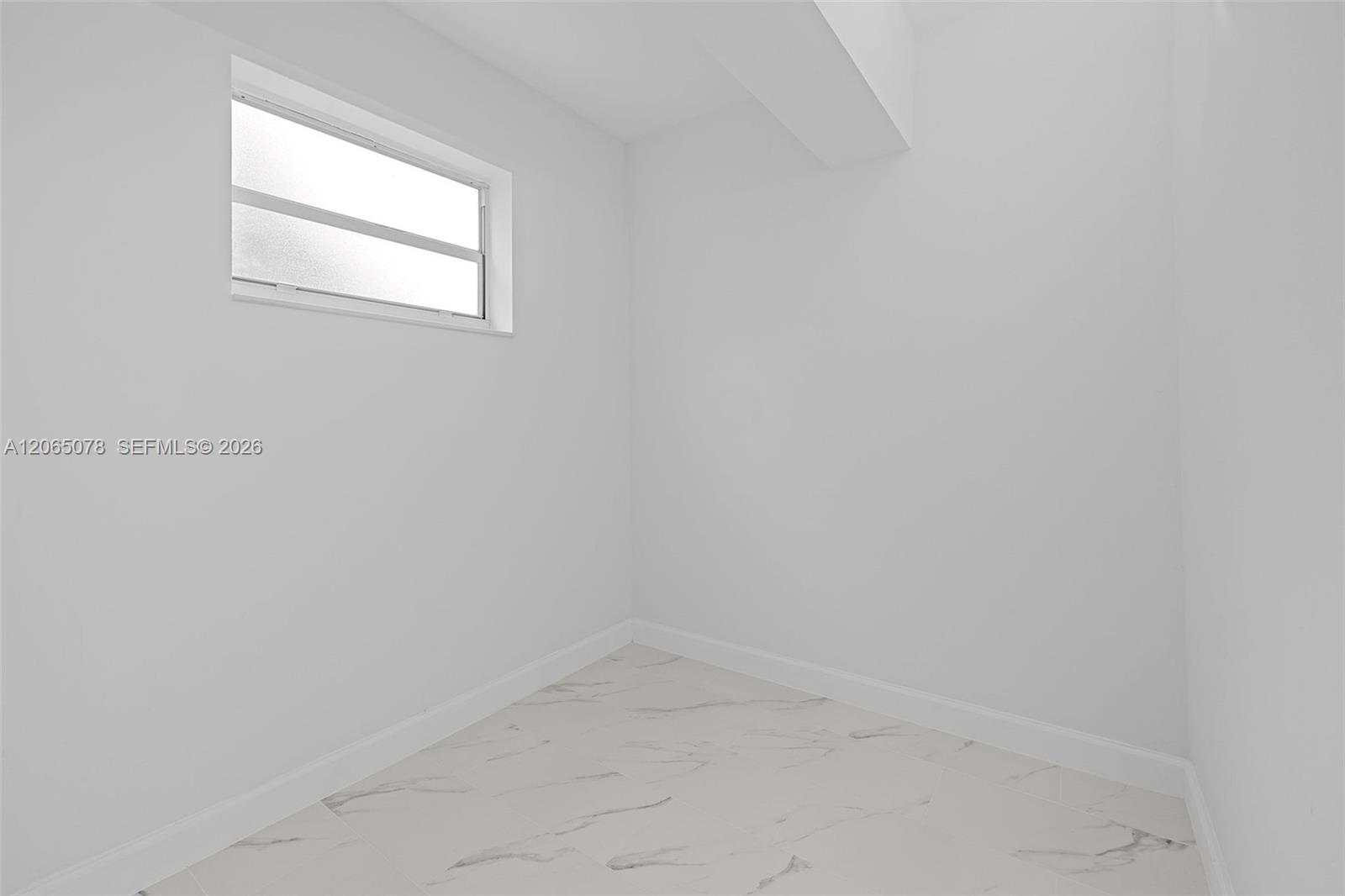 1545 Euclid Avenue 3c Property Photo 20