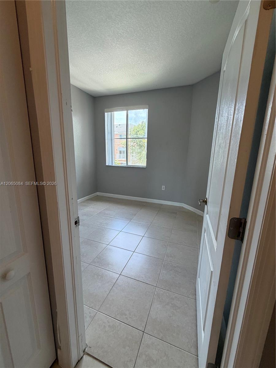7130 Nw 177th Street 207-8 Property Photo 8