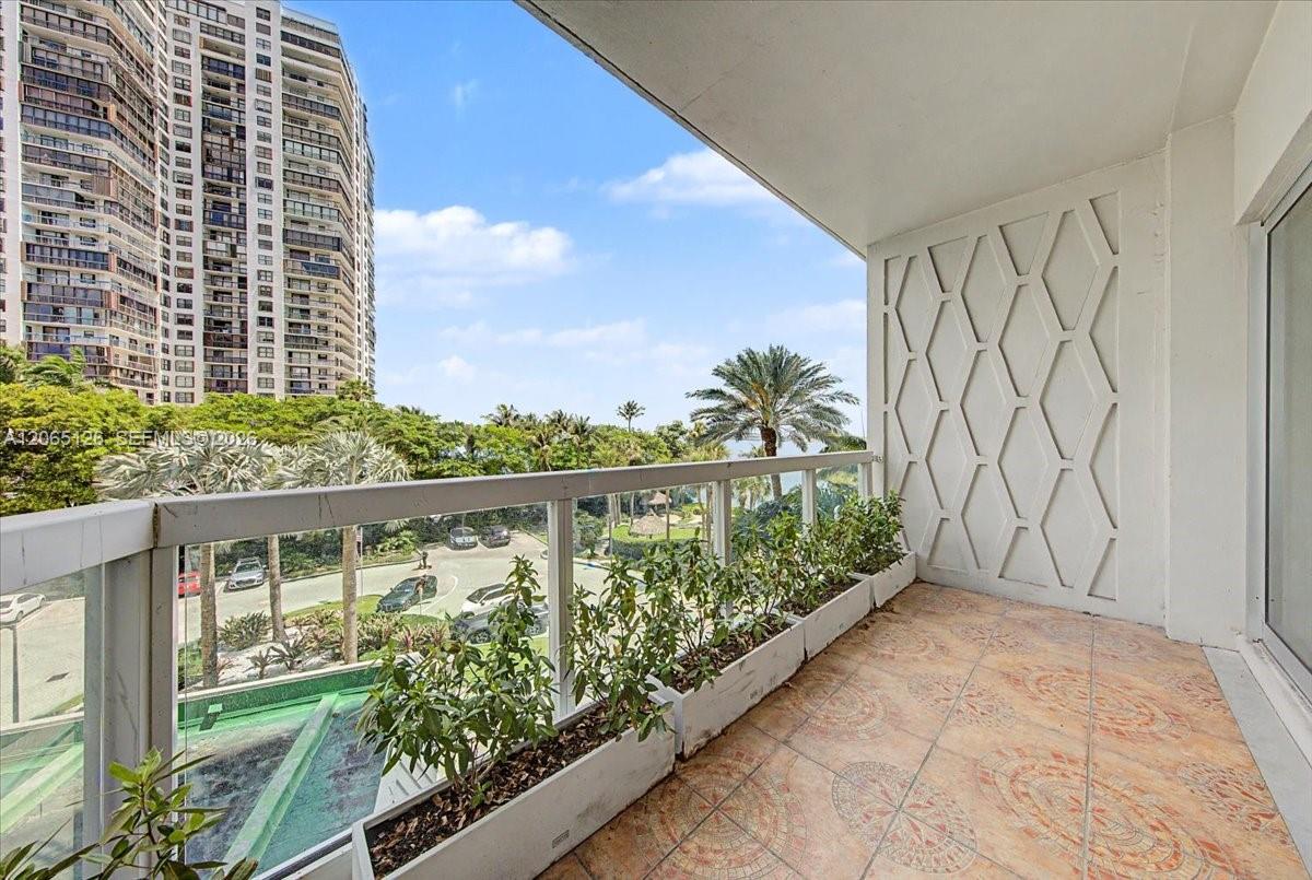 2451 Brickell Avenue 4f Property Photo 13