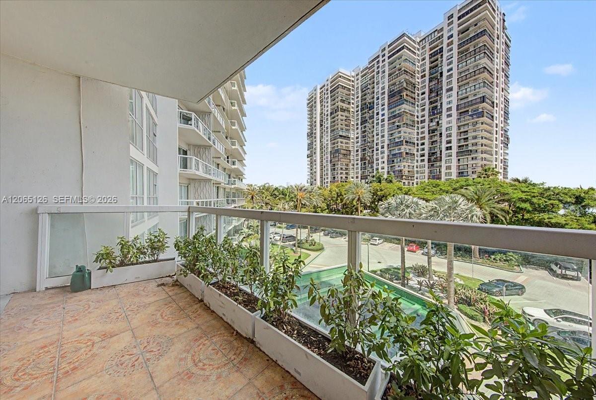2451 Brickell Avenue 4f Property Photo 14