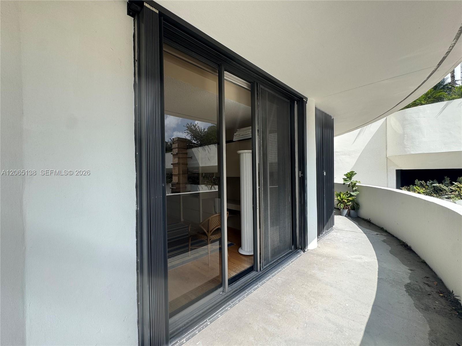 3000 Island Boulevard 332 Property Photo 1