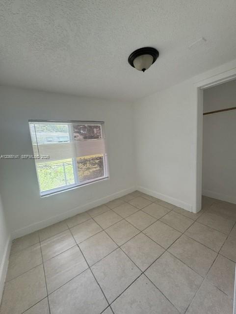 4130 Sw 25th Street Property Photo 3