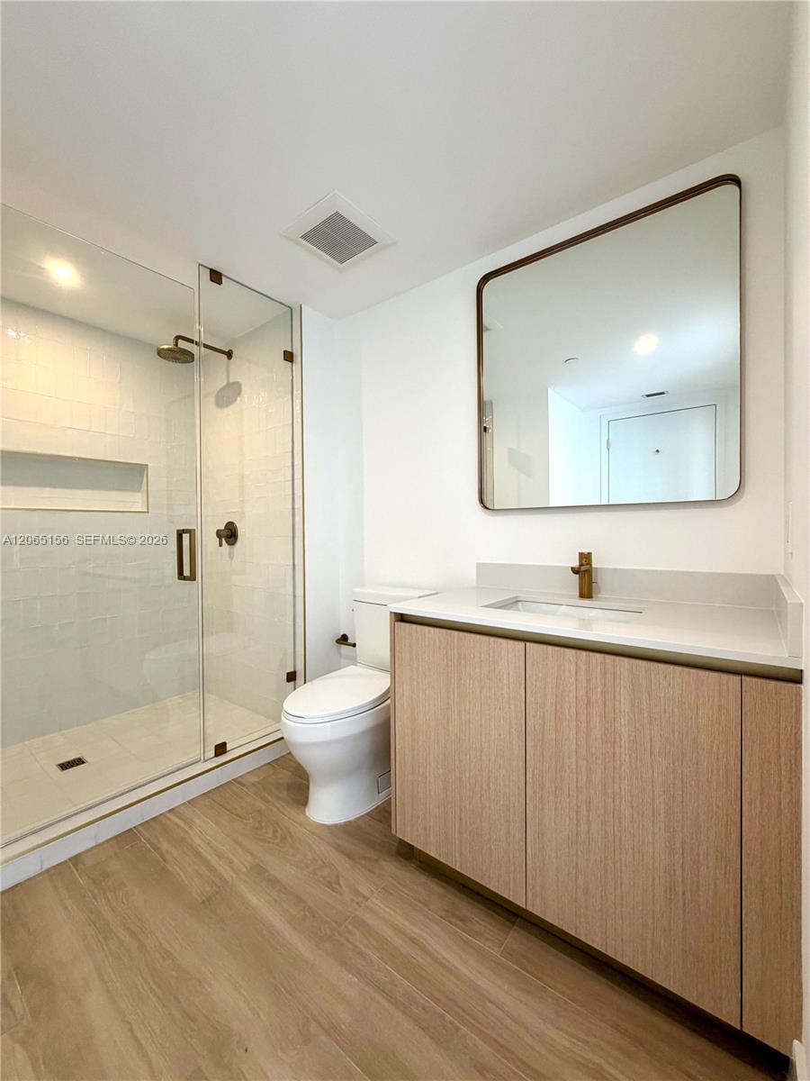 90 Ne 32nd Street 712 Property Photo 13