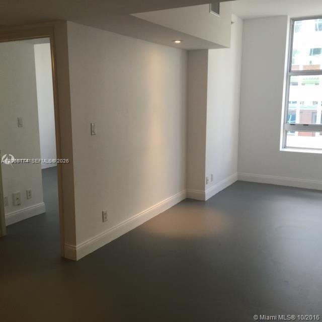 111 E Flagler Street 1003 Property Photo 5