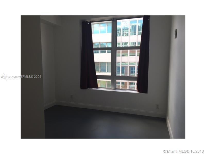 111 E Flagler Street 1003 Property Photo 10