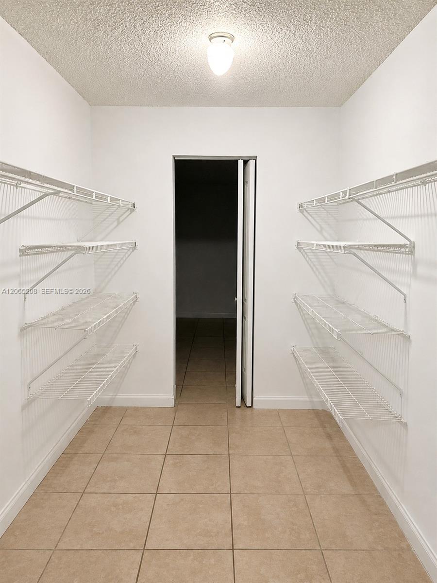 555 Ne 123rd Street 215-d Property Photo 12
