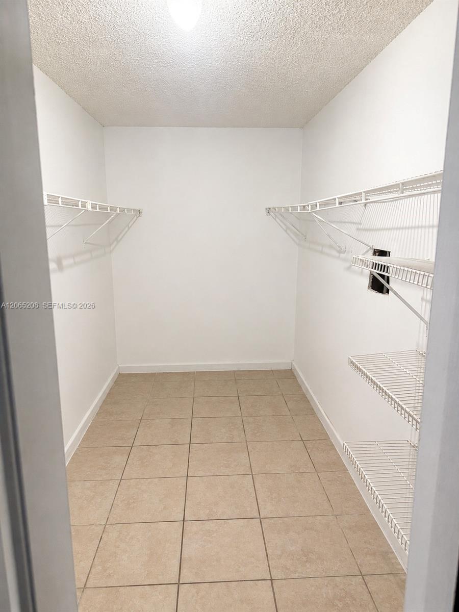 555 Ne 123rd Street 215-d Property Photo 13