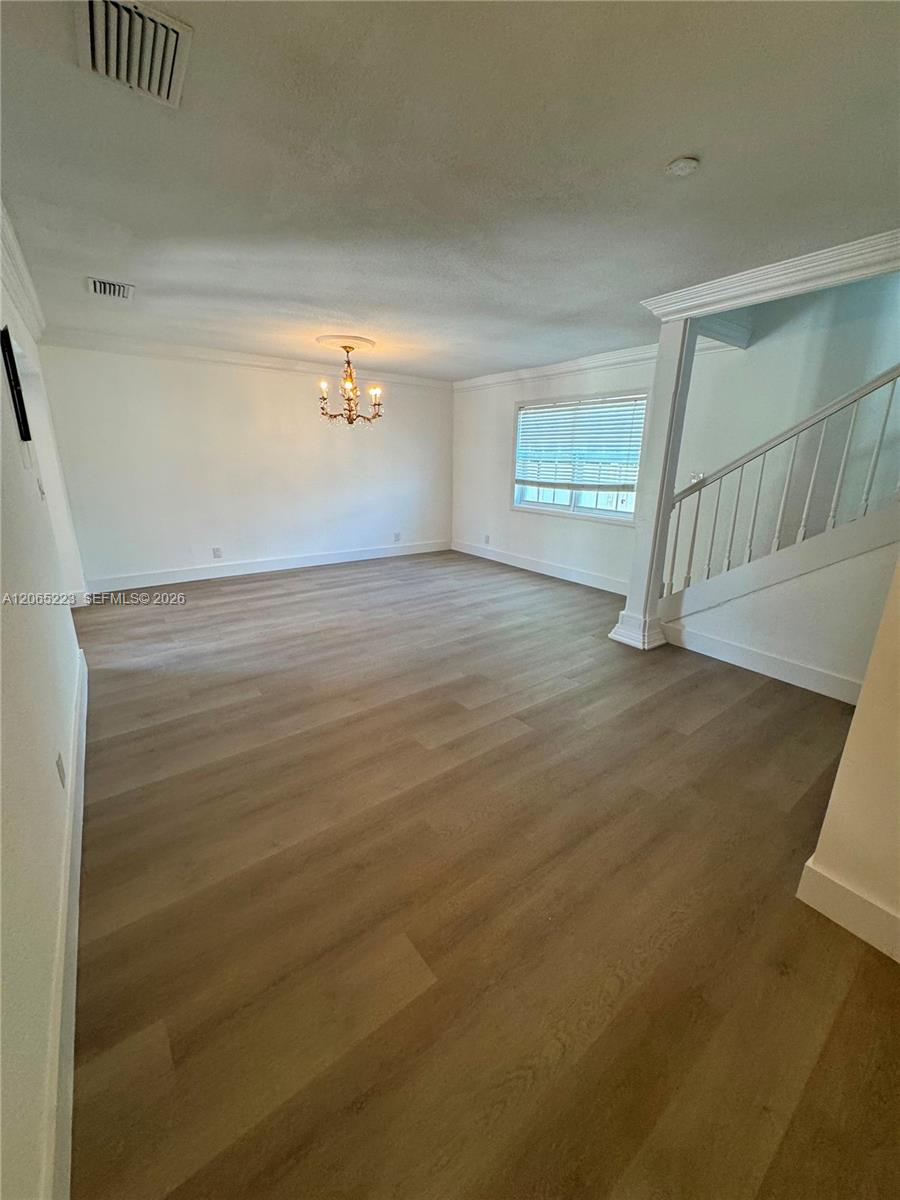 A12065223 Property Photo 19