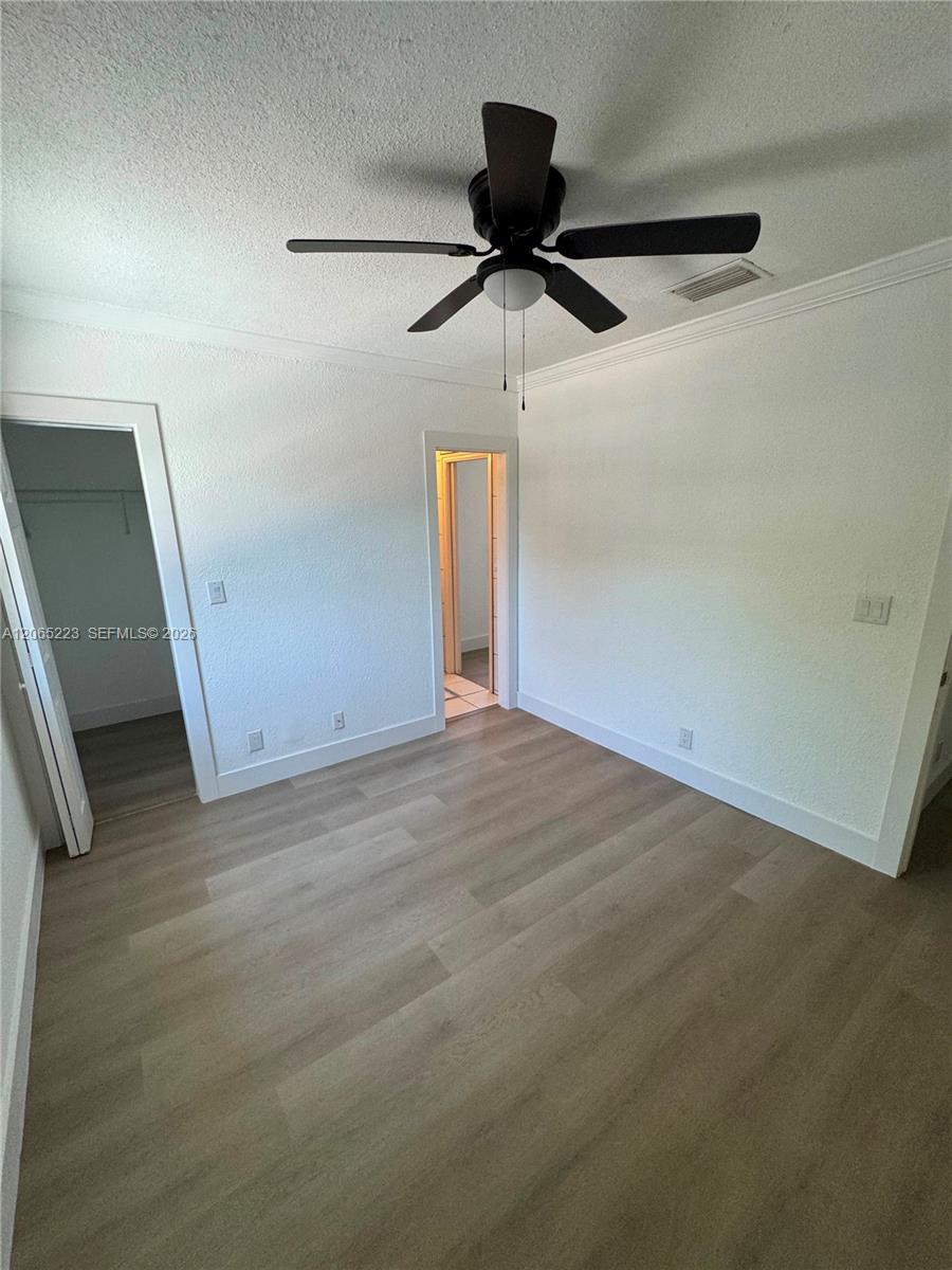 A12065223 Property Photo 20