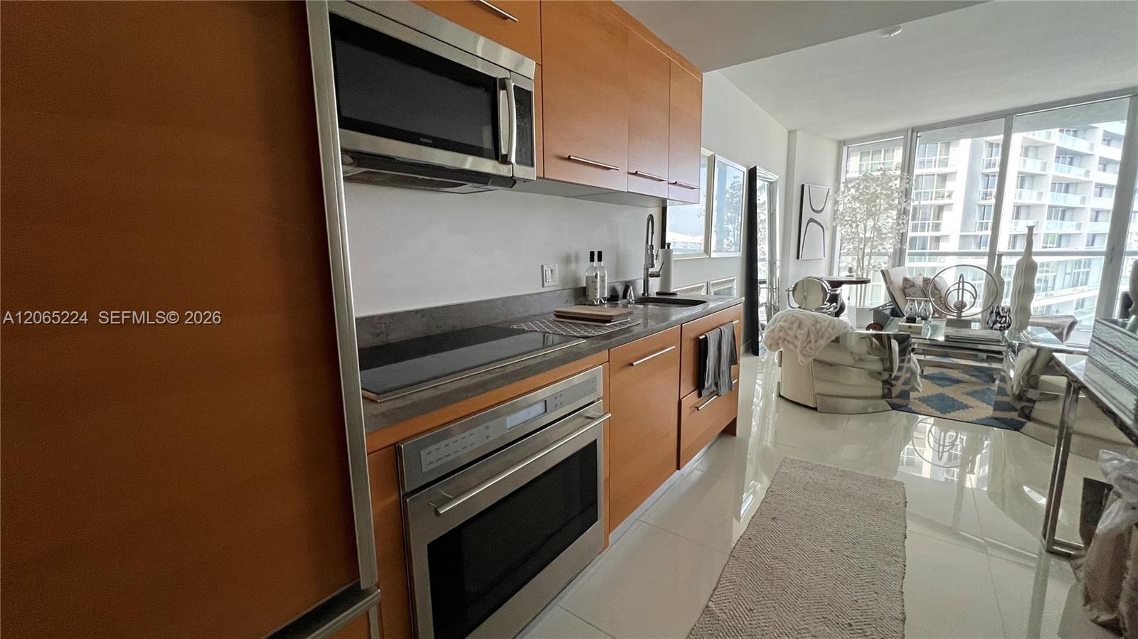 495 Brickell Avenue 4308 Property Photo 9