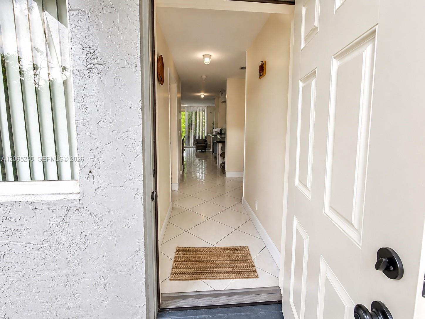 2311 Sw 82nd Terrace Property Photo 2