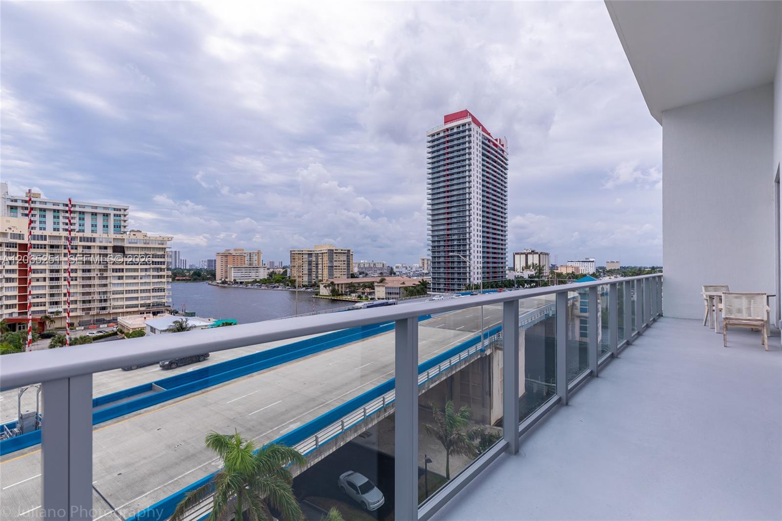 4010 S Ocean Drive R509 Property Photo 20